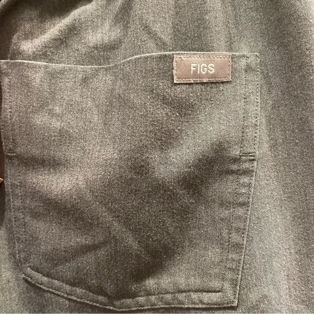 FIGS technical collection scrubs Jogger Pants Women’s S Tall Gray Pockets